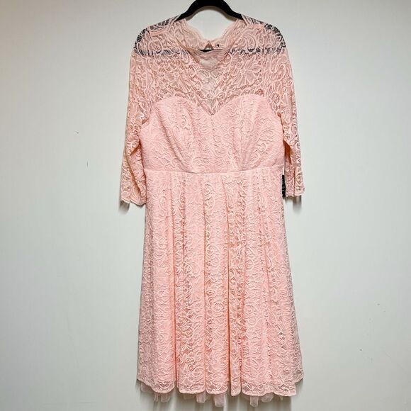 NWT Torrid midi Elegant Lace Illusion Dress Impatience pink Sz 18 - Picture 4 of 9